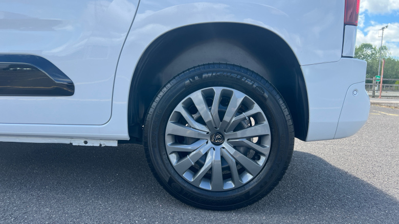 Peugeot Partner Standard Diesel 1.5 BlueHDi 100 Asphalt Van